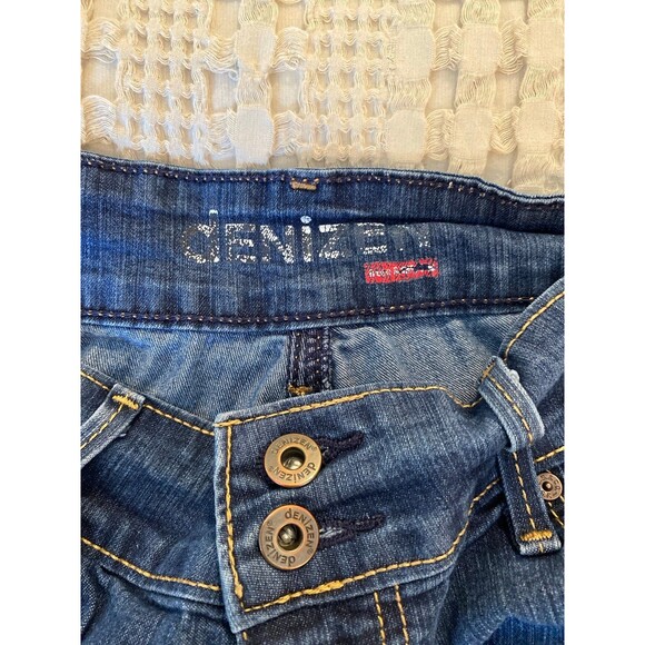 Denizen Denim Cuffed Jean Shorts Womens Size 10 Vacation Travel Pool Casual - Picture 4 of 12